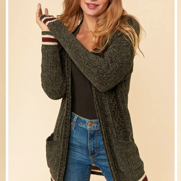 💜 New Chenille Velvet Cardigan - Picture 2 of 5